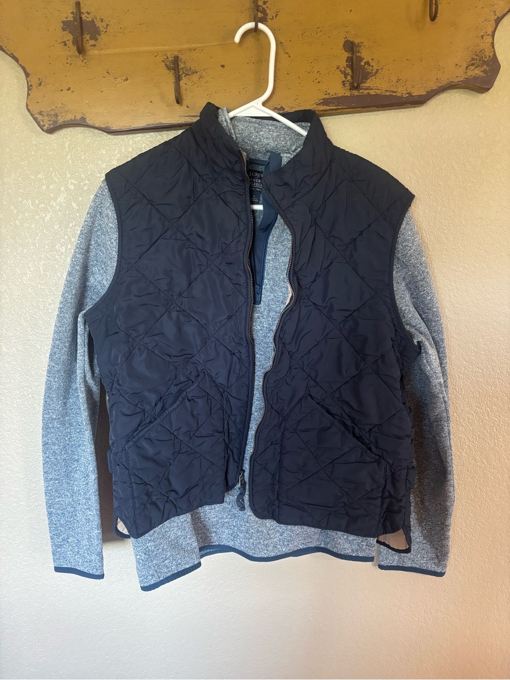 Men’s J Crew Navy Quilted Vest with Gray Sweater Layered size large